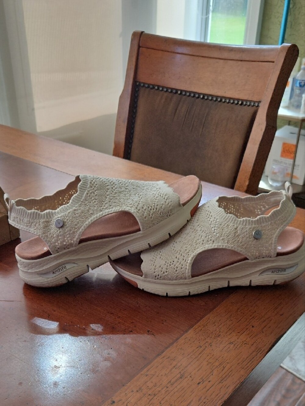 Skechers Martha Stewart Arch-fit Women’s Knit Sandal in Cream Size 9 - Picture 8 of 9